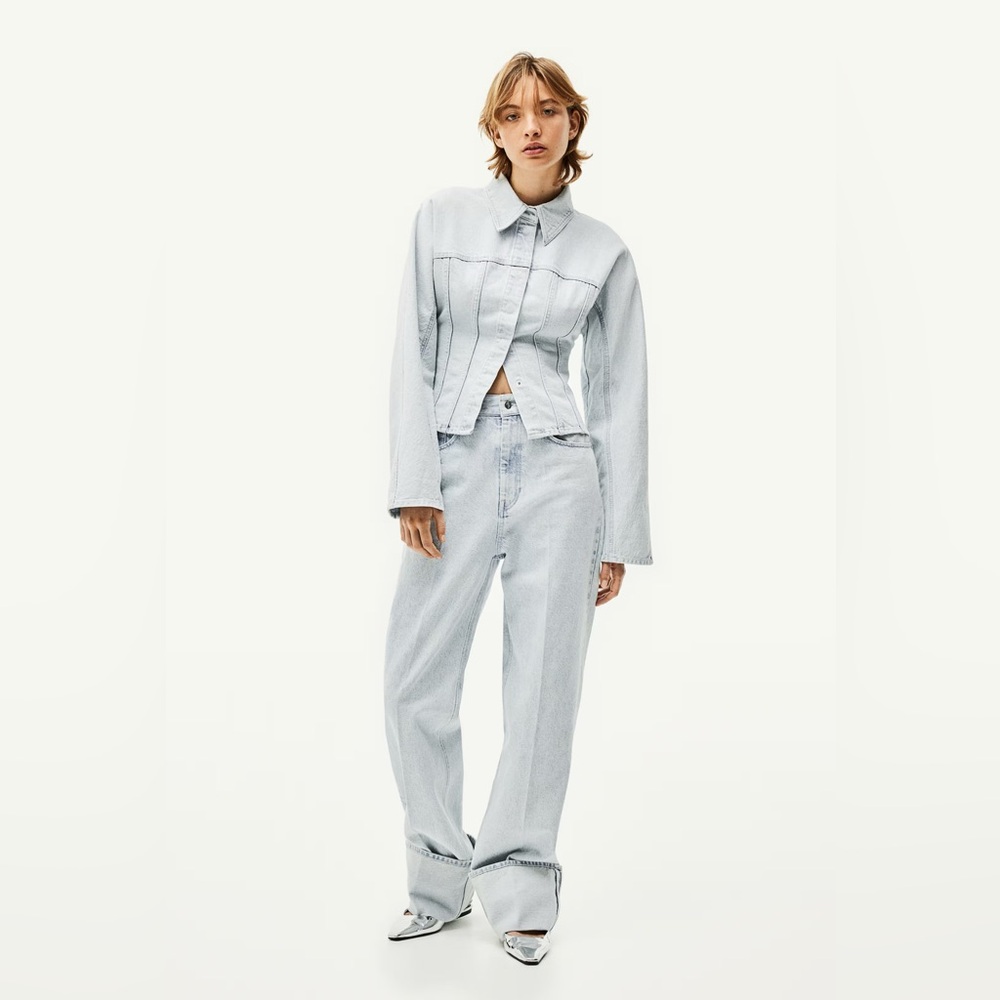 H&M Cuffed Lightwash Denim